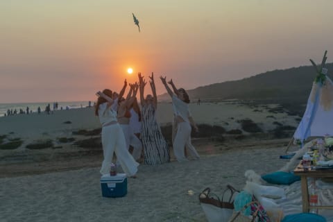 Mejores Playas para Ver el Atardecer en Puerto Escondido: Donde el Cielo Pinta el Océano