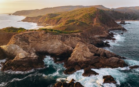 Mazunte at Your Own Pace: Punta Cometa, Sea Turtles, and the Art of Slowing Down on the Oaxacan Pacific