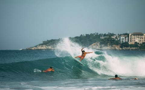 The Puerto Escondido Challenge: A Spectator's Guide to the Mexican Pipeline Surf Competition