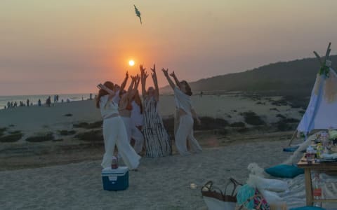 Best Sunset Beaches in Puerto Escondido: Where to Watch the Sky Paint the Ocean