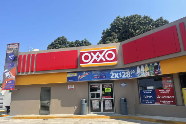 Oxxo Los Tamarindos Vsa