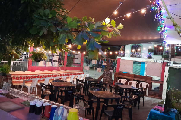 SABORES BEACH CLUB