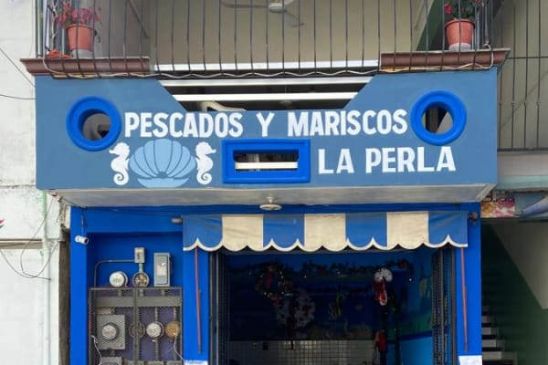 Pescados y Mariscos "La Perla"