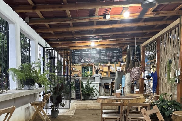 Amoki Jr. La Casa Del BIG Burrito