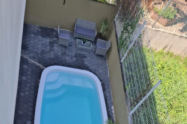 Adelfa Suites
