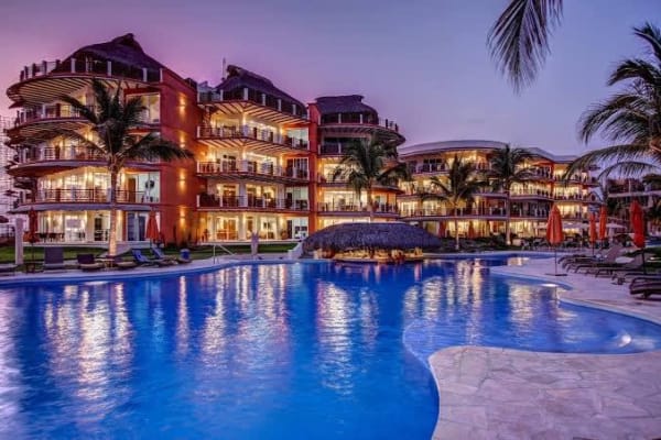 Vivo Resorts & Residences