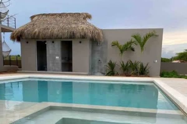 Luxury Beach Side Condo By Samatogo Group