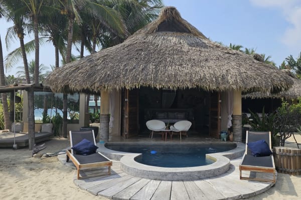 Samora Luxury Resort