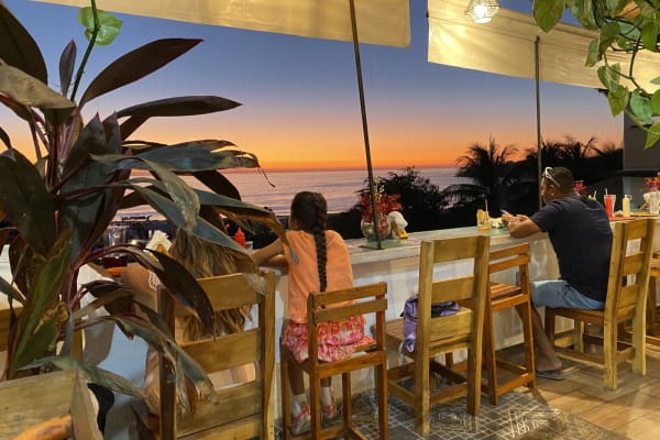 Chéster restaurante Zicatela