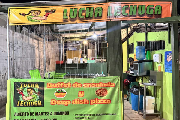 Lucha Lechuga Barra de ensaladas