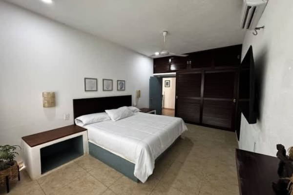 Disfruta Puerto Escondido, el Surf, las Olas y la Playa en Punta Zicatela!