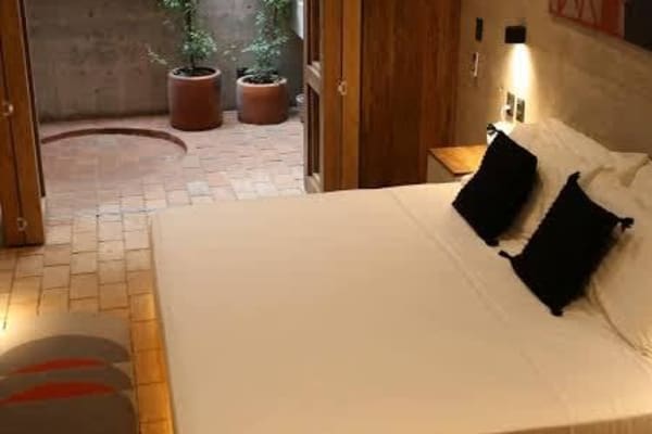 Stylish beach villa w/private pool, Starlink in trendy La Punta Puerto Escondido