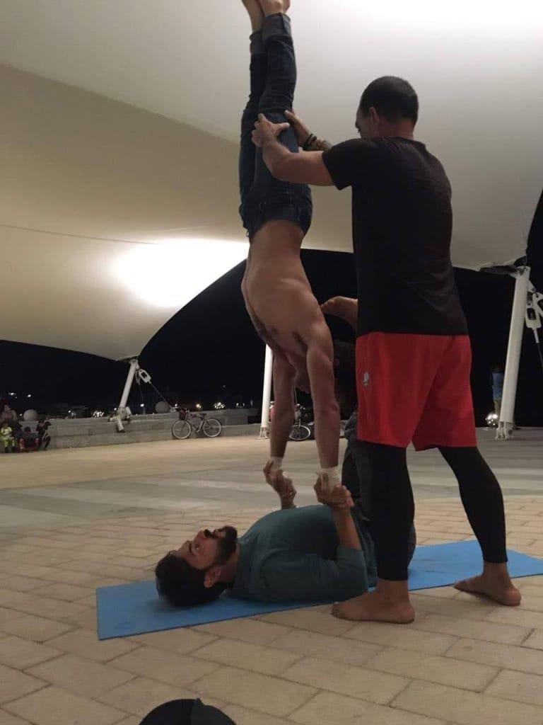 Acroyoga connexion 8