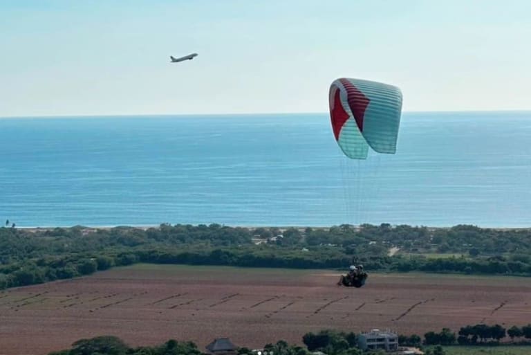 paragliding puerto escondido 8