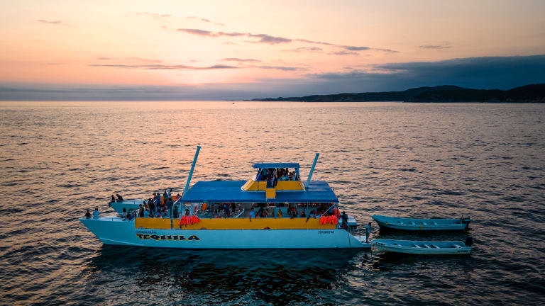 7 Bays of Huatulco Tour 7