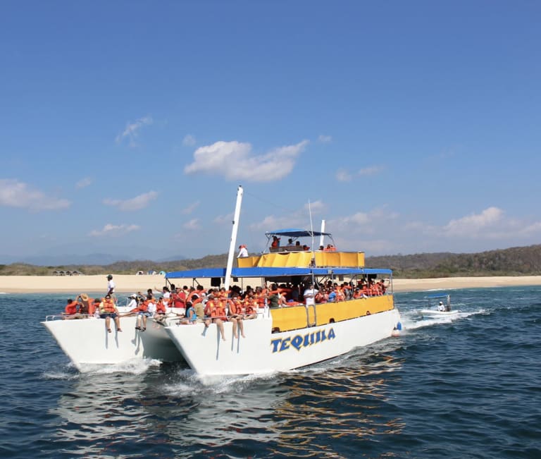 7 Bays of Huatulco Tour 11