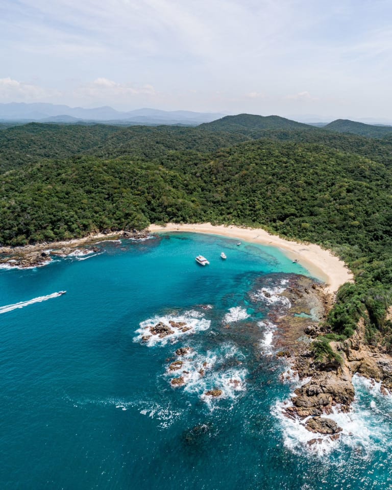 7 Bays of Huatulco Tour 13