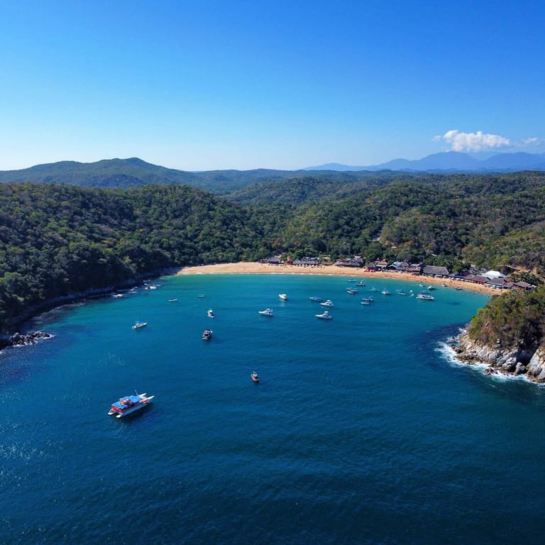 7 Bays of Huatulco Tour 15