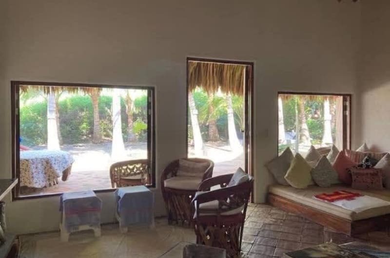 Villa El Ranchito Puerto Escondido Beach Front - Bungalow — photo 3