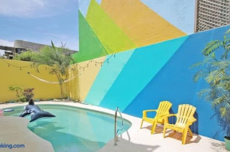 Walkable Rinconada Studio King Bed, Pool, Fast WiFi - Trees — photo 1