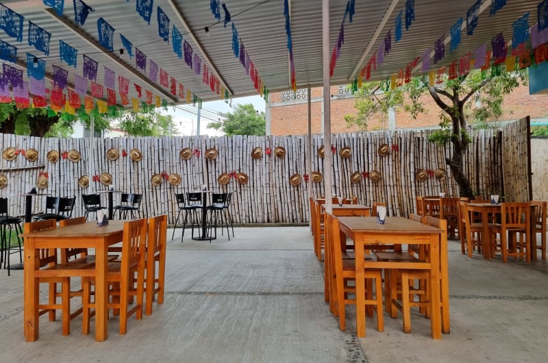 EL Gustito — photo 3