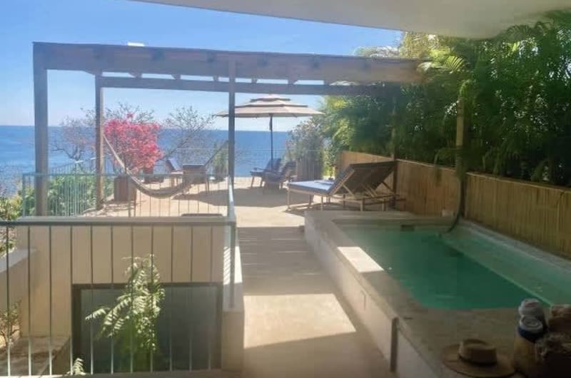 Oceanfront Penthouse w/ Pool & Panoramic Views — photo 1