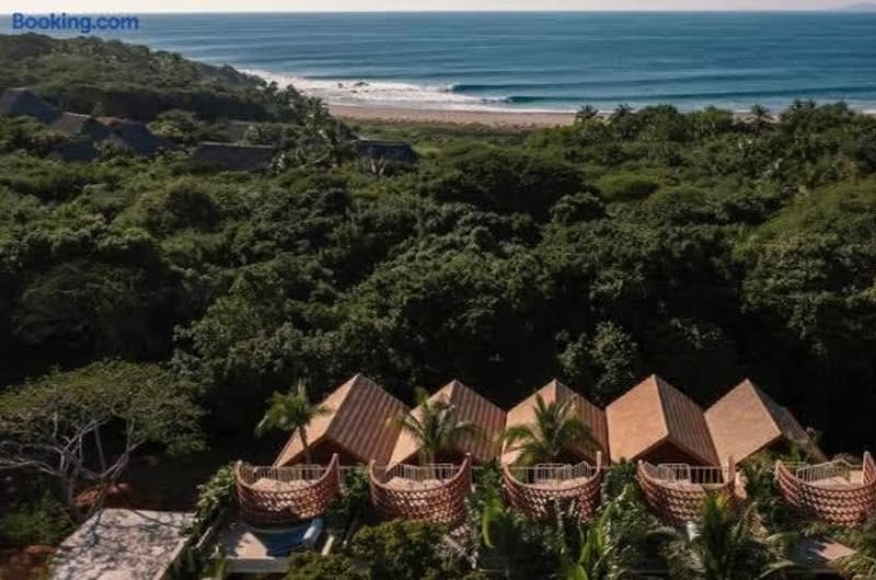 Casa Palmeras 2, Oasis House in Punta Zicatela — photo 1
