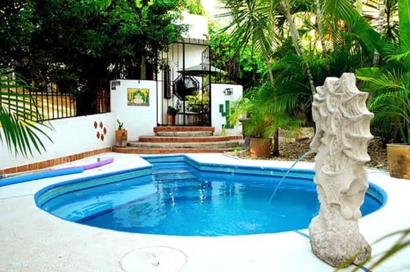 Perfect 3 bedroom 2 bathroom house with swimming pool in Puerto Escondido — photo 2
