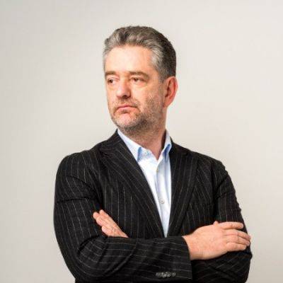 Davies Guttmann of DDF Asset Ltd.