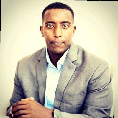 Hen Tekle of AlphaChain
