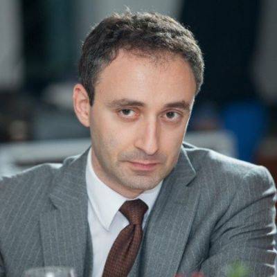Raphael Shmertz of Blockrock Capital