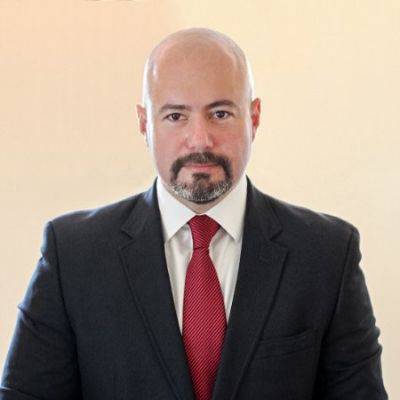 Stan Miroshnik of Element Capital Group