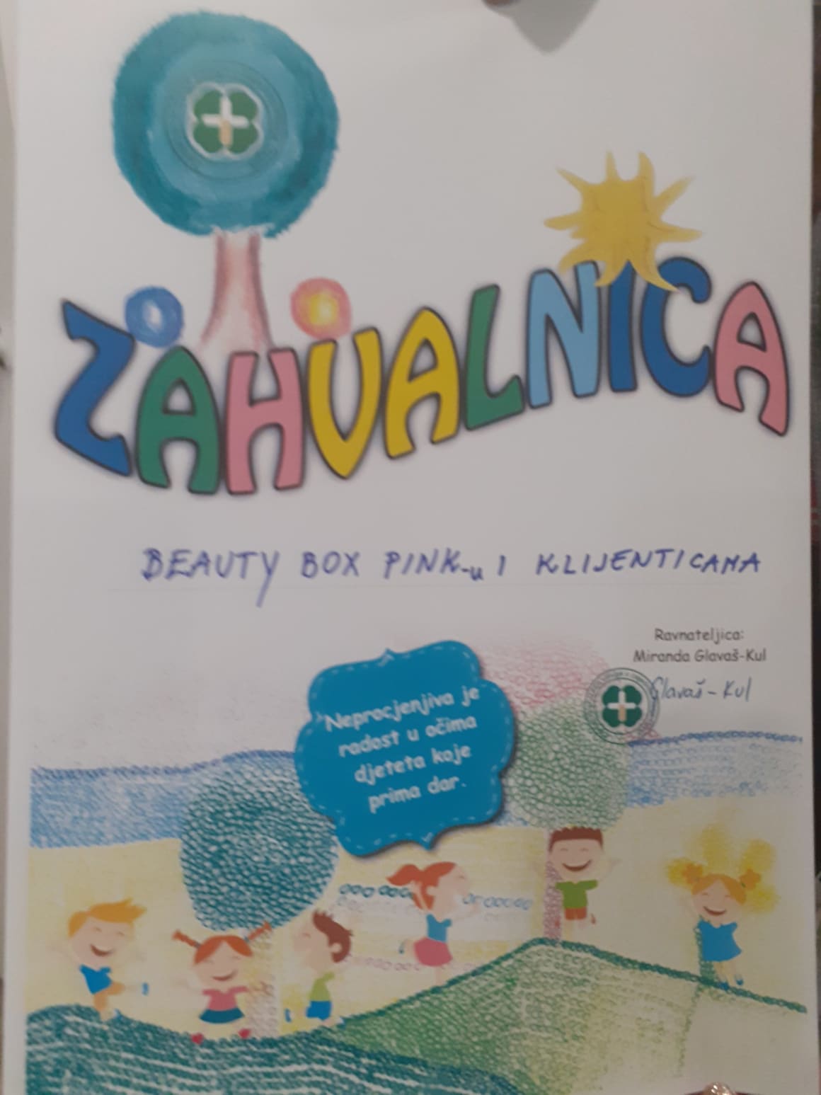 Vlasnica salona ljepote i njezine klijentice obradovale djecu