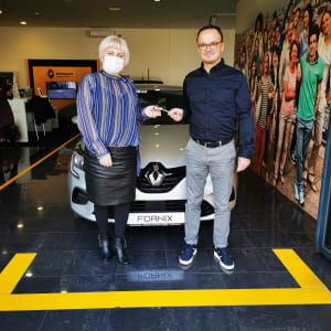 Sredstvima iz projekta “Podržimo i osnažimo dijete i obitelj” kupili smo nove automobile