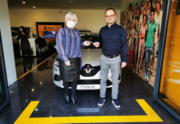 Sredstvima iz projekta “Podržimo i osnažimo dijete i obitelj” kupili smo nove automobile