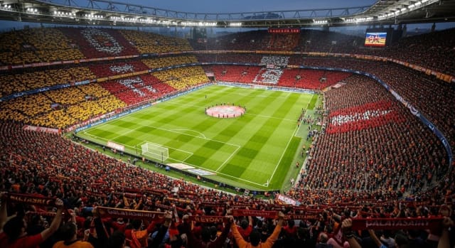 All Eyes on Istanbul as Galatasaray Faces Liverpool in Crucial Group Stage Match