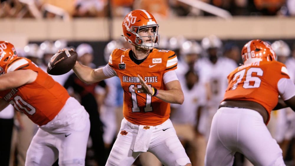 Mel Kiper Jr. analitzant les promeses del draft de l'NFL.