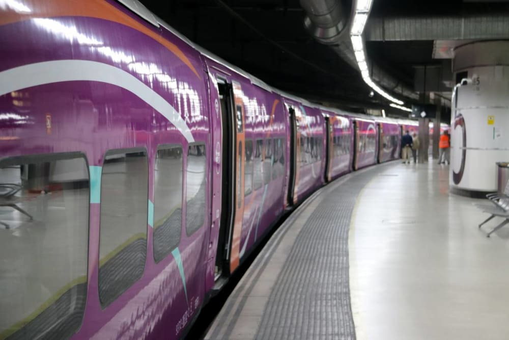 Retards als trens d'ample convencional entre Lleida i Saragossa per un nou robatori de cable