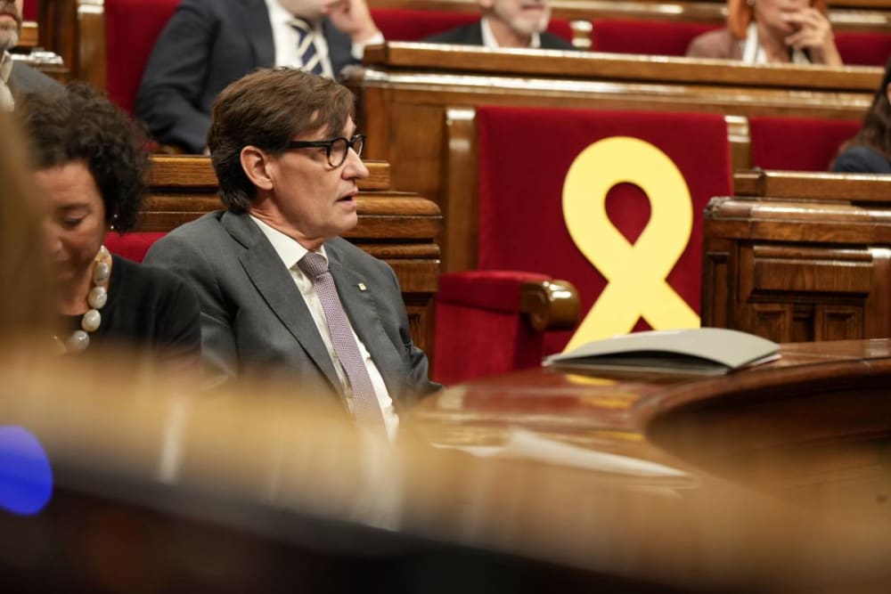 Puigdemont s'allunya de ser cap de l'oposició quan torni a Catalunya