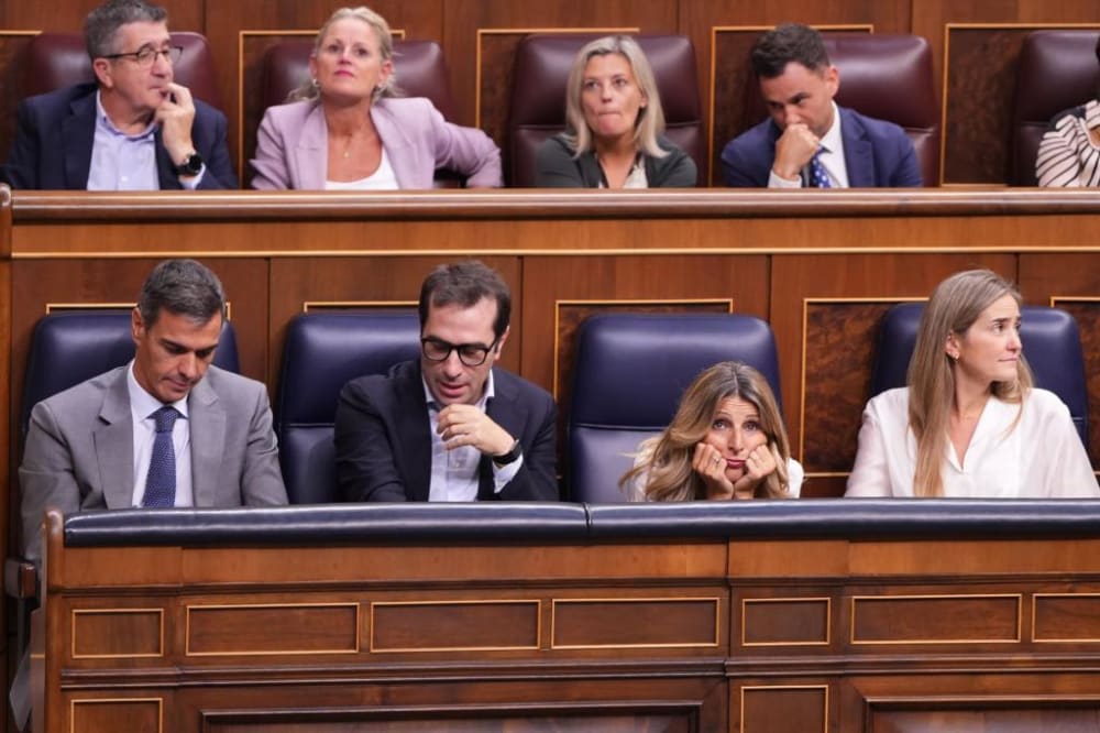 El #PP carrega contra la "hipocresia" de la portaveu del #PSOE pels "30 pisos" de la seva parella: "És una voltor consort"