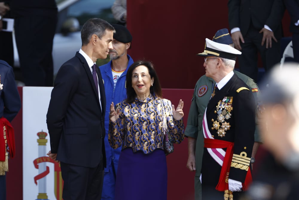 Sánchez intenta compensar el seu "podemización" amb Robles de número dos i després de #quedar sense una vicepresidenta com a 'tiquet'