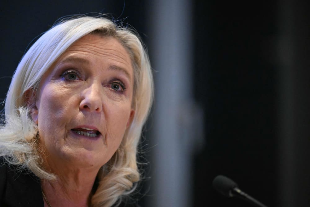 Le Pen adverteix que retirarà l'ajuda a Ucraïna en sis mesos si és elegida presidenta