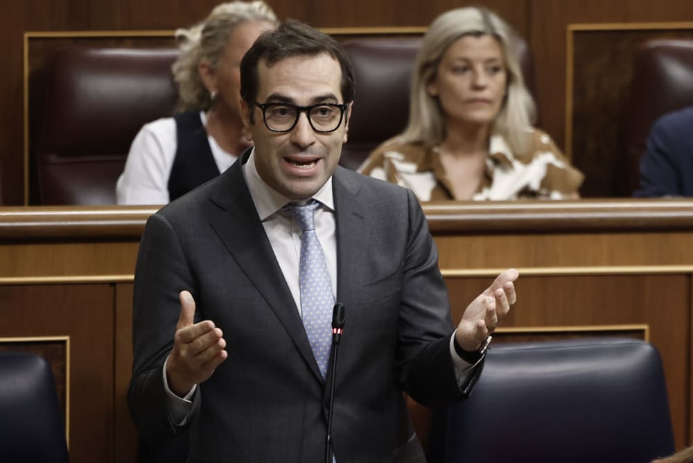 Espanya destinarà 20.000 milions més a l'any a pagar els interessos del deute públic i esgotarà el marge pressupostari per a la pròxima crisi