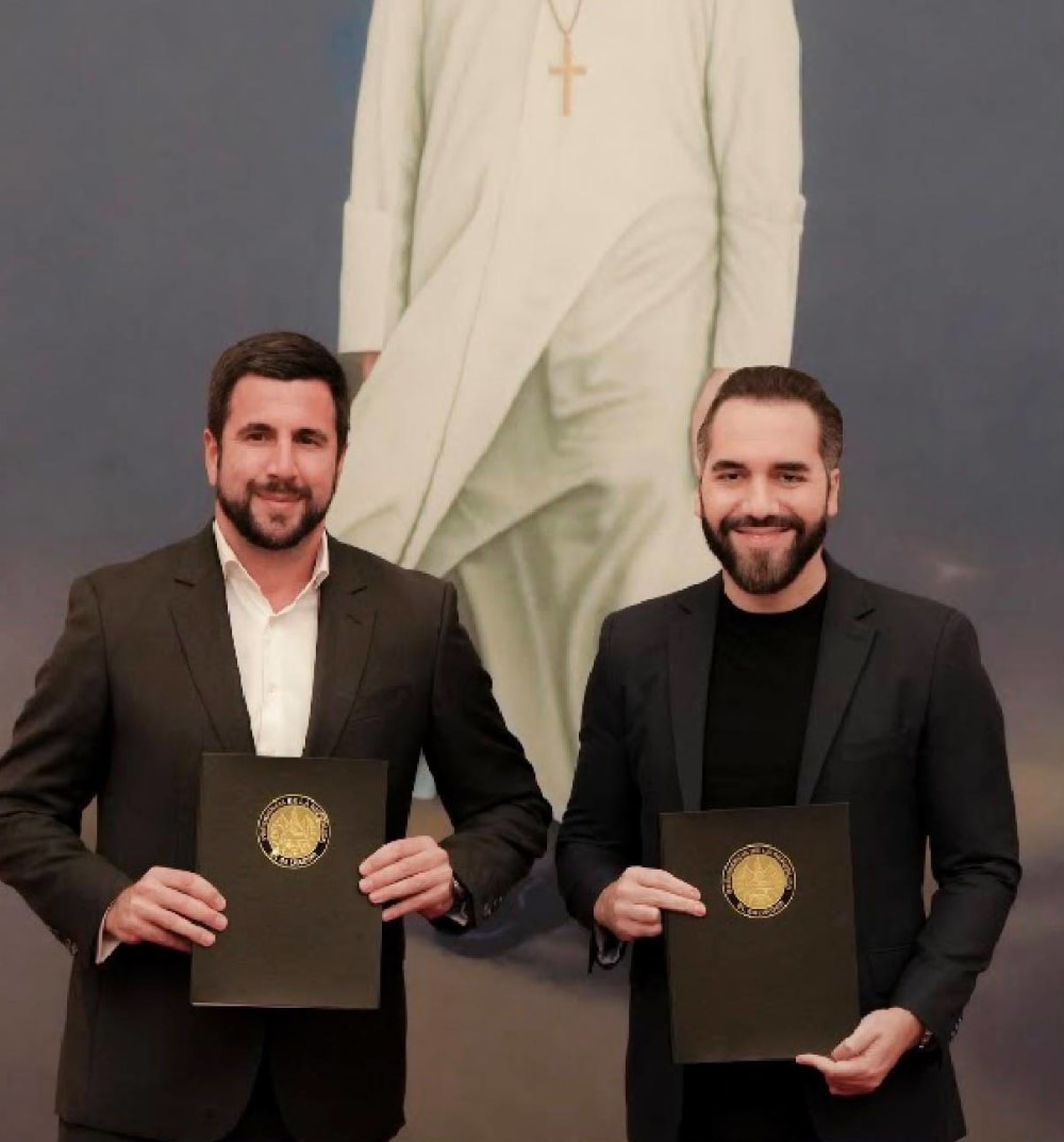 Coix invertirà 2.900 milions de dòlars a El Salvador en infraestructures d'aigua i energia