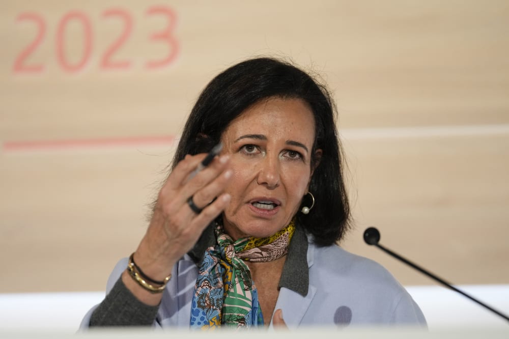 Santander tanca Navigator i reorganitza el seu negoci internacional per a empreses