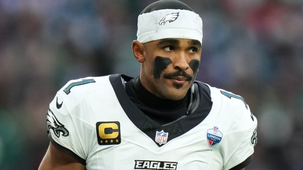 L'àgul·les de sang fa mal a Eagles QB de Panthers
