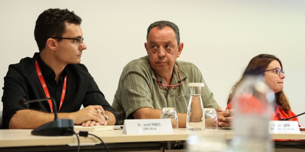 Torra, en nom de l’USdA, formalitza la petició per celebrar la concentració ciutadana contra la signatura de l’Acord