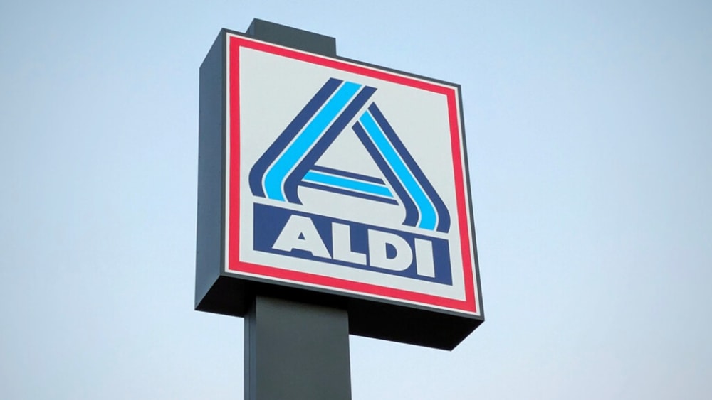 Aldi portarà l'altaveu Bluetooth supercompacto per 7,99 euros. Inclou micròfon, un imant i una pinça de subjecció