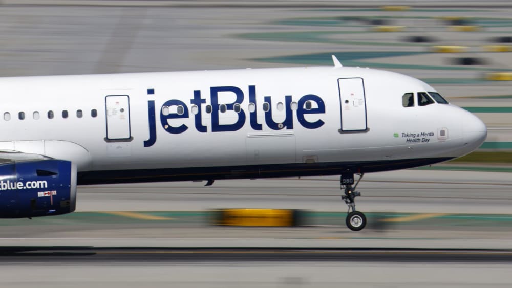 JetBlueBalts nova classe domèstica, BlueFirst, està ara en venda