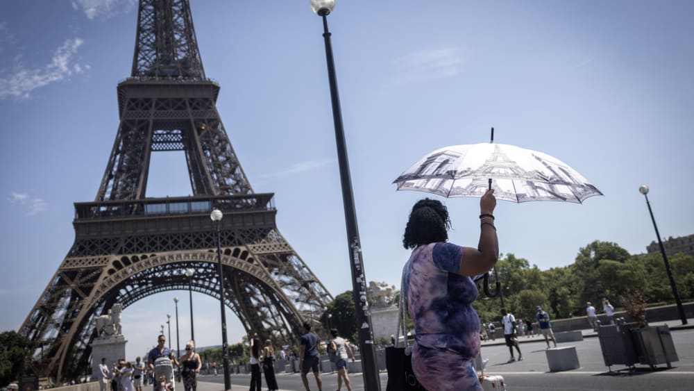 França és Atensajèrnia a la casa per tal de fer-ne un dèficit al 3% d'aquí a tres anys, el governador central diu a CNBC